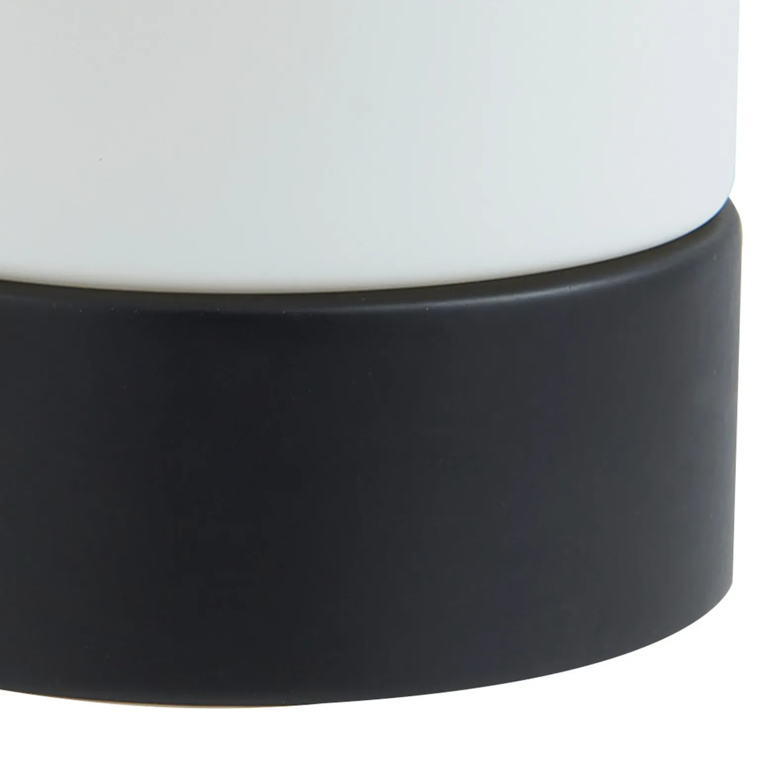 Lucande Basolo aplique para baño, negro, altura 17,2 cm, cristal