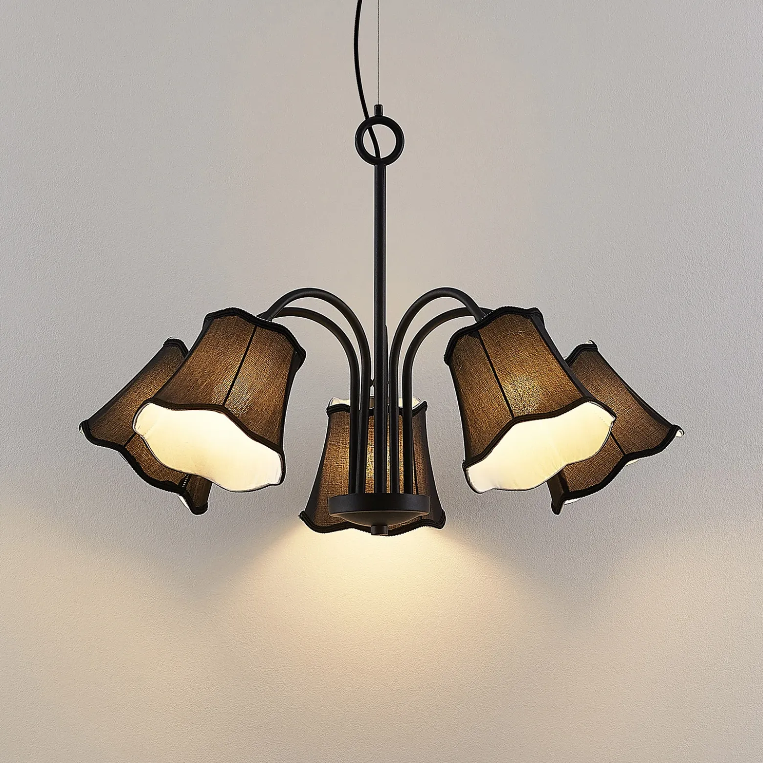Lucande Binta lámpara colgante, 5 luces, negro
