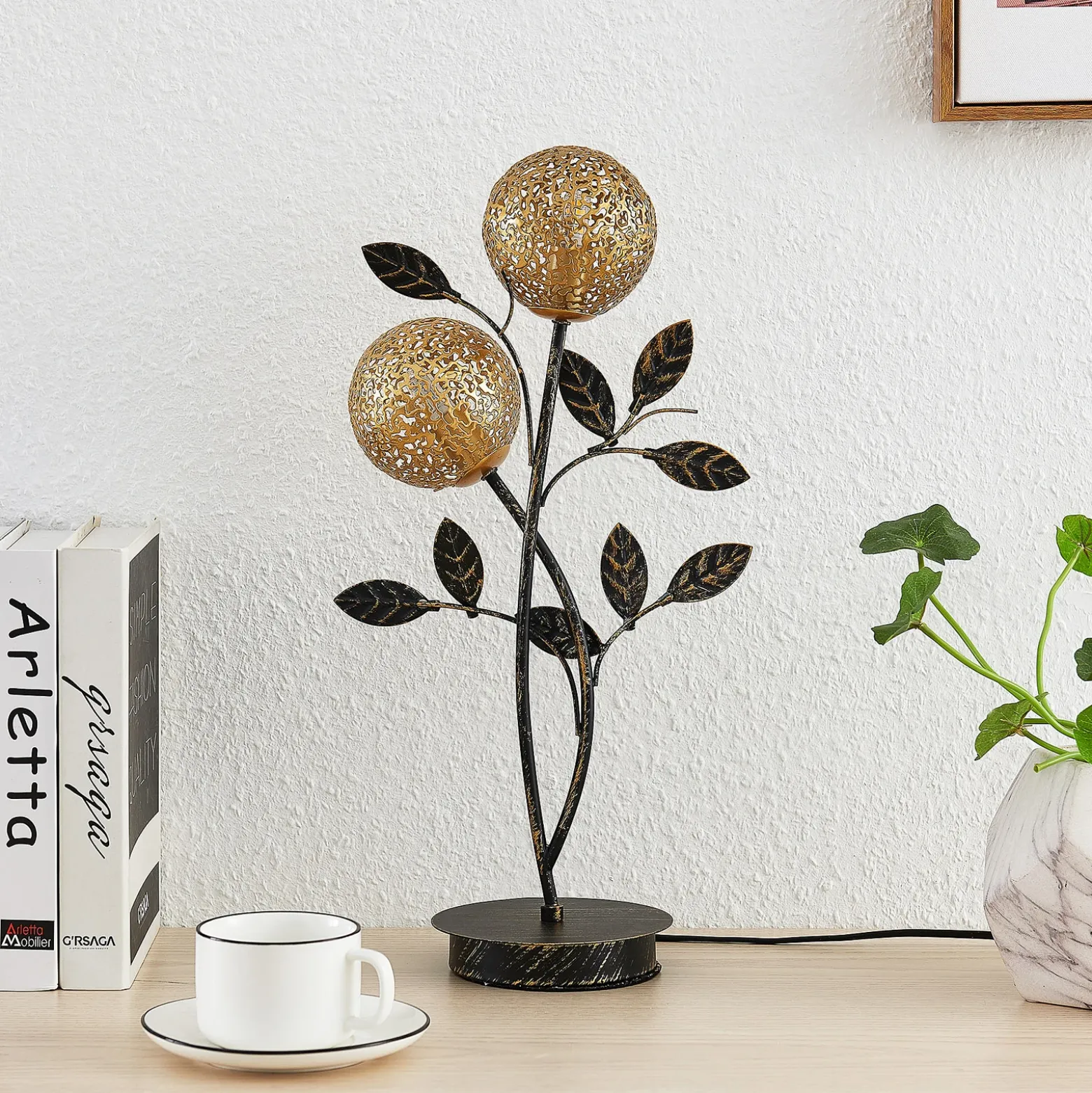 Lucande Evory lámpara de mesa, 48 cm, 2 luces, negro/oro, G9