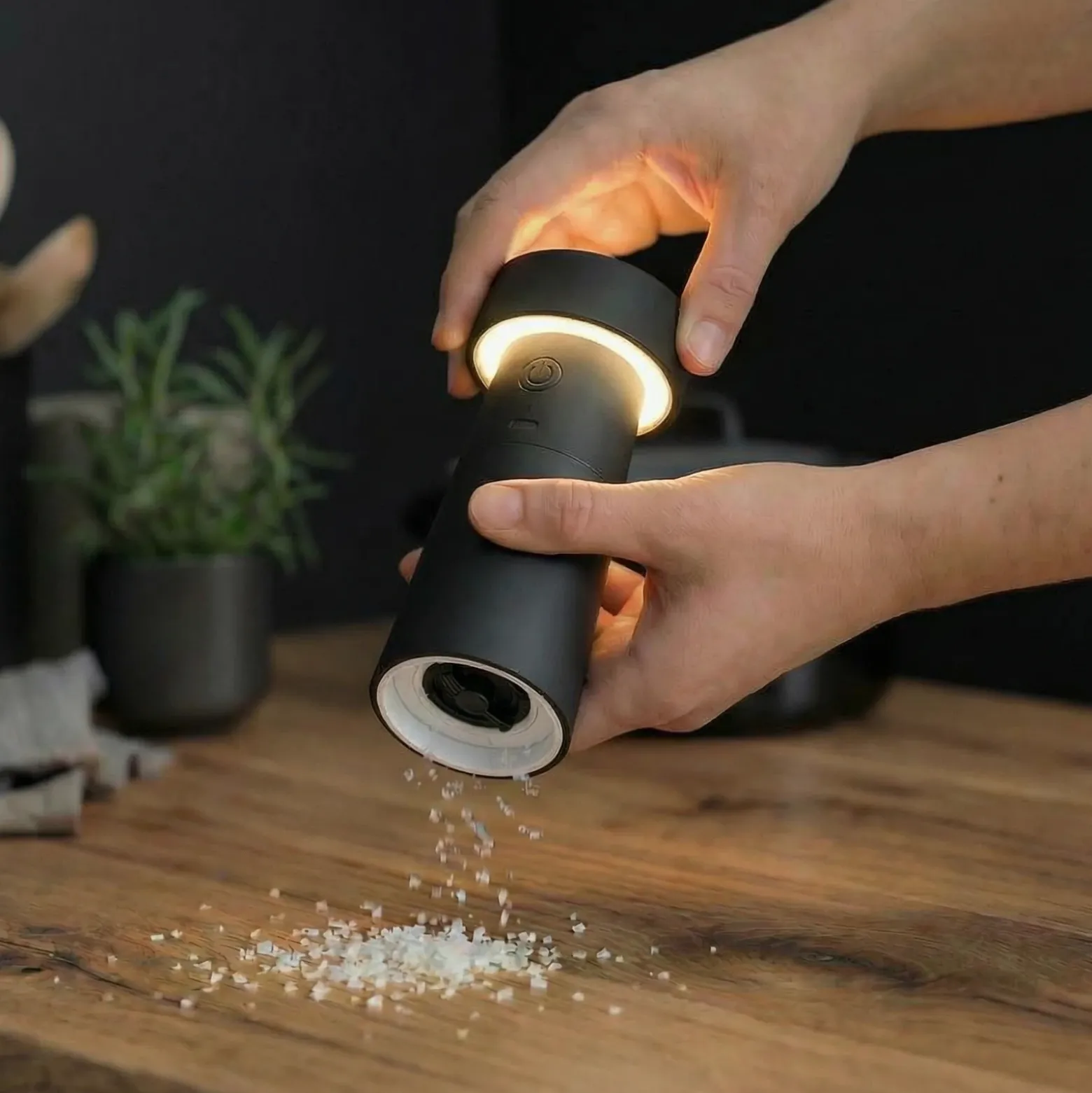 Lucande LED-Pimentero Pepper, gris oscuro, batería, IP44