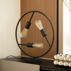Lucande Linnard lámpara de mesa de hierro, 3 luces