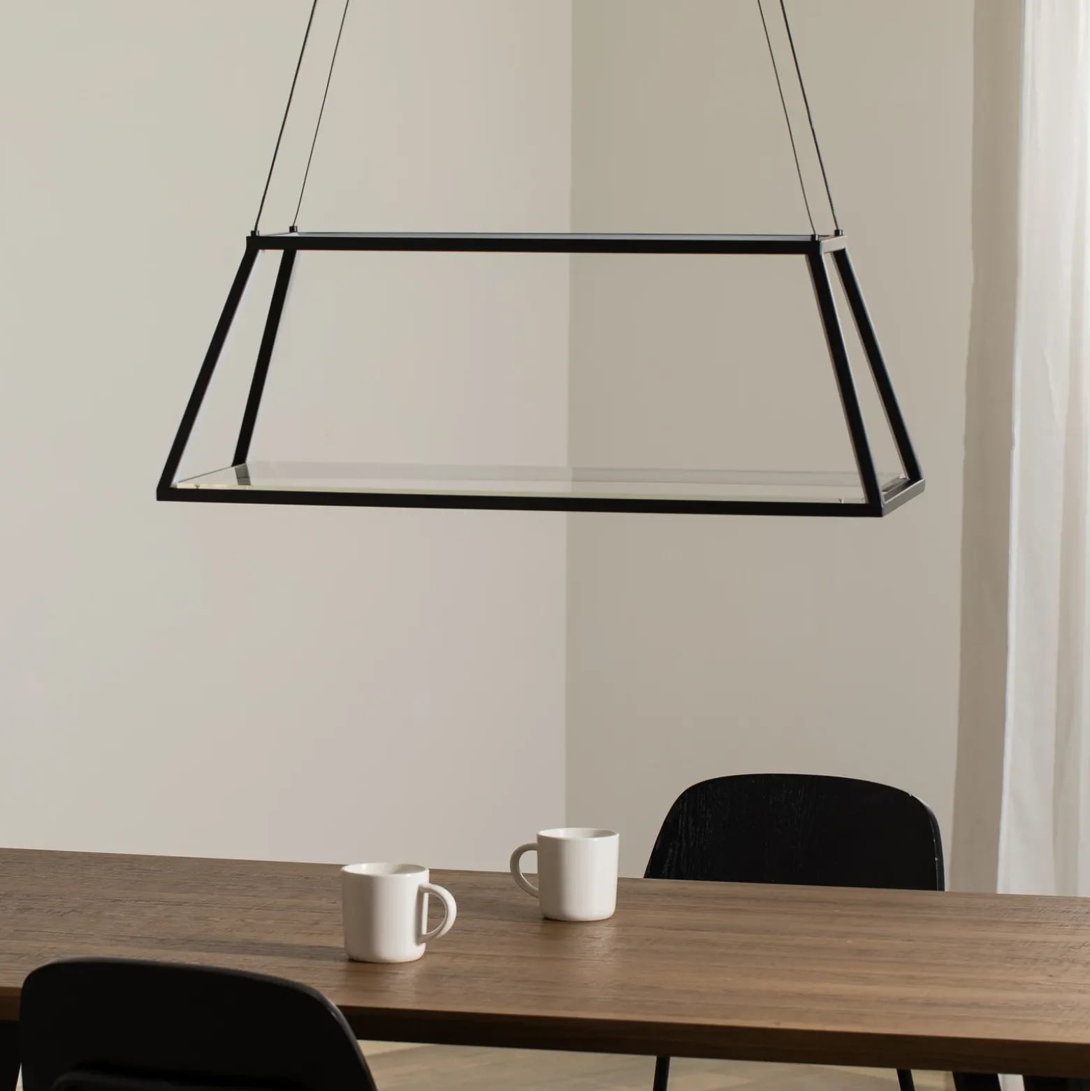 Lucande Lámpara colgante LED Mensola, negra, aluminio, 75 cm