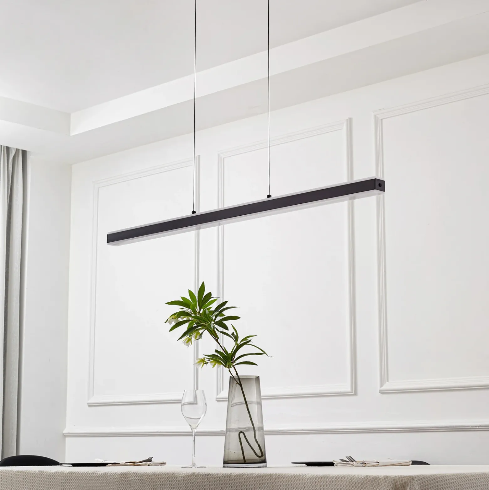 Lucande Lámpara colgante LED Pendolo, negra, aluminio, 120 cm