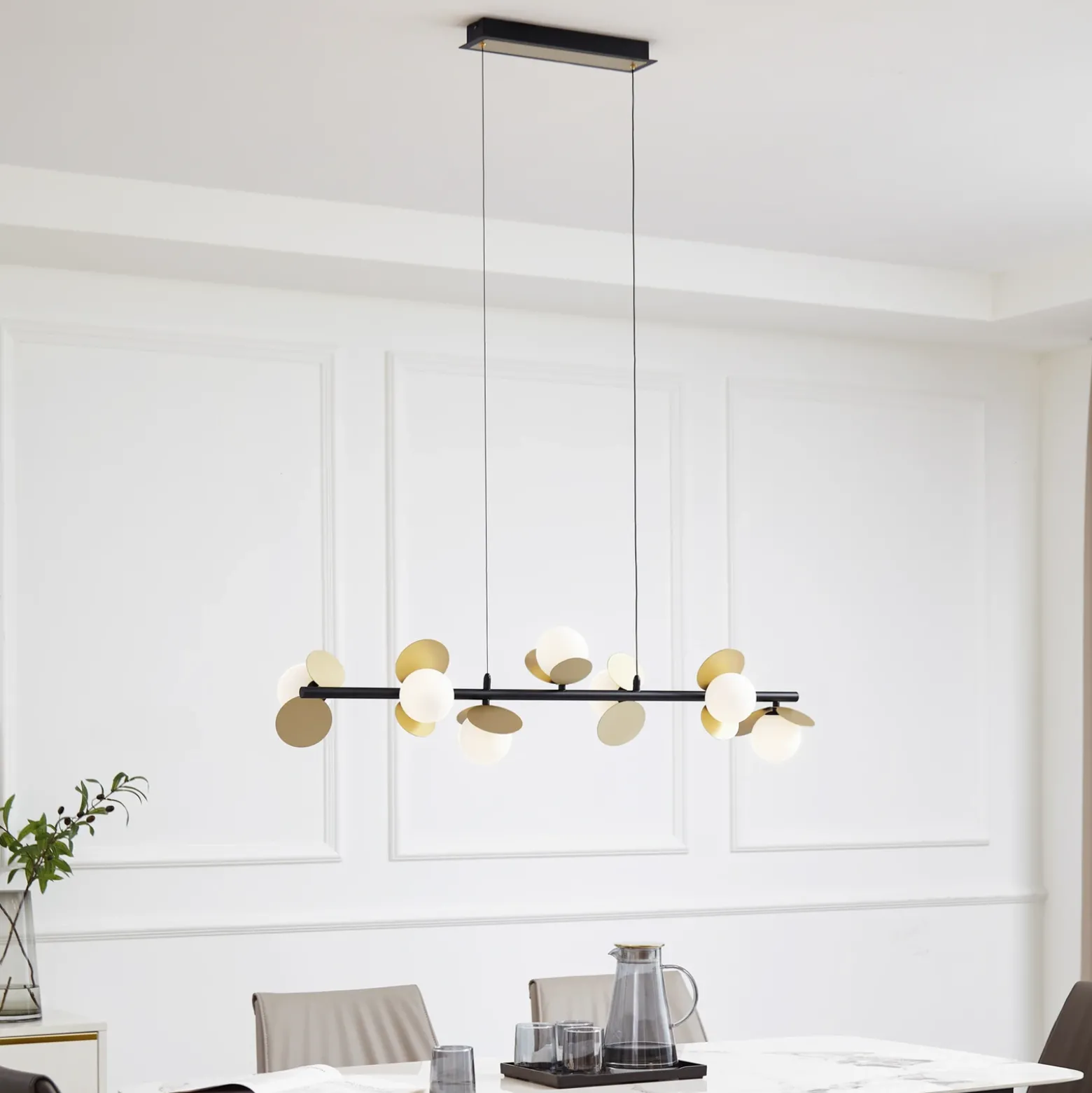 Lucande Lámpara colgante LED Pallo, 7 luces, negro/oro, cristal