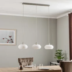 Lucande lámpara colgante Sharvil, 3 luces, blanco, cristal, 97cm
