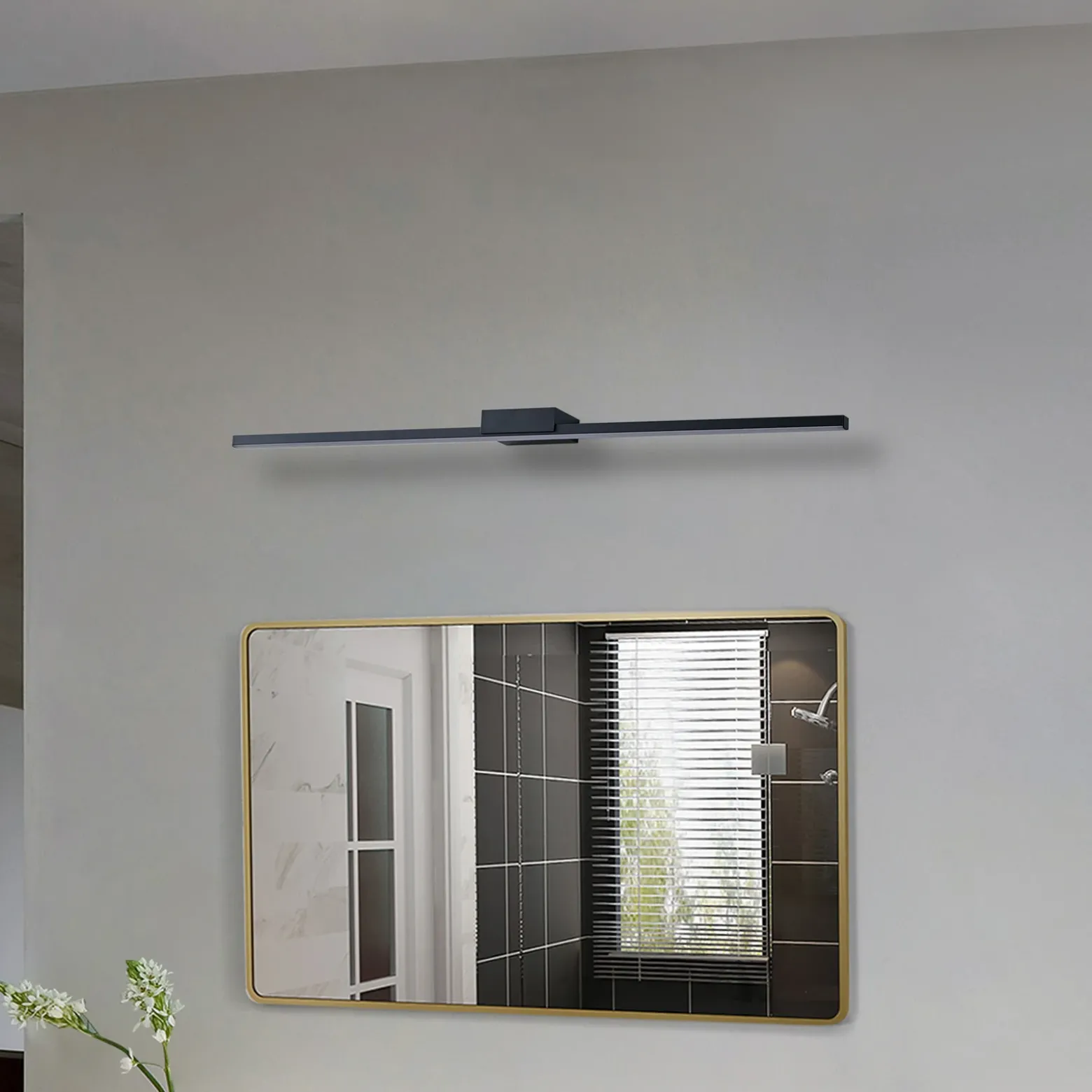 Lucande Lámpara de espejo LED Kivana, negra, metal, 90 cm, IP44