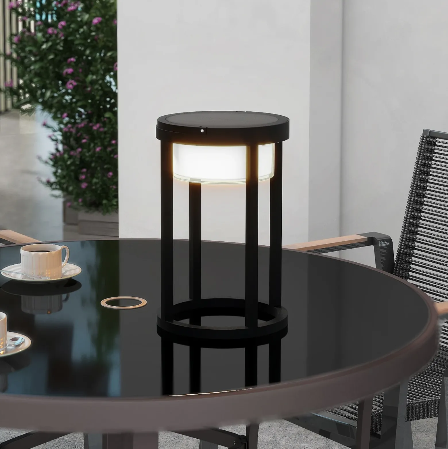 Lucande Lámpara de mesa solar LED Tilena, redonda, negra, atenuable