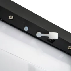 Lucande Lámpara de mesa solar LED Tilena, angular, negra, atenuable