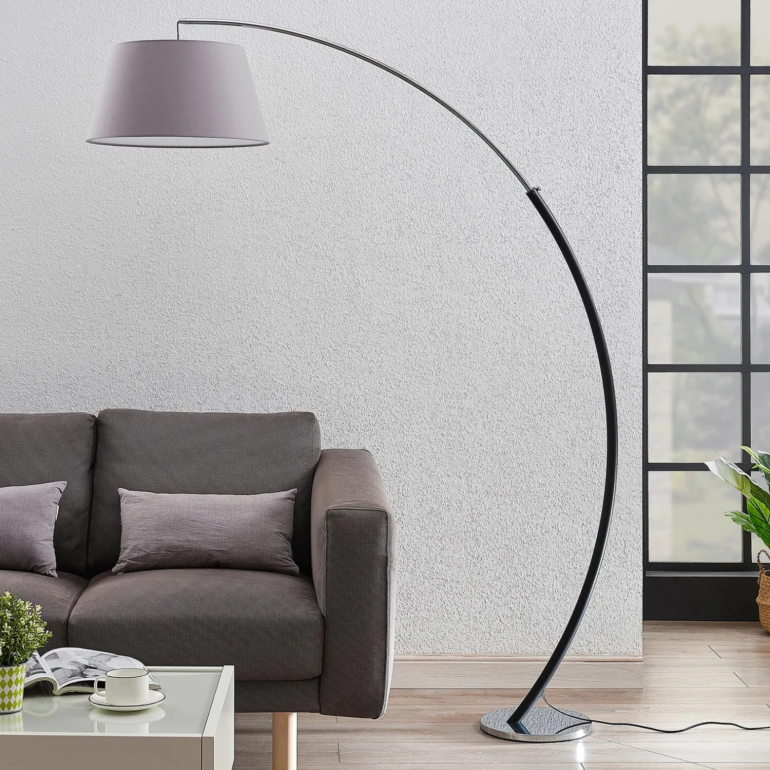 Lucande Lámpara de pie Evelyna, gris/negro, metal, 192 cm