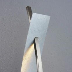Lucande Lámpara de pie LED Marija, plateada, atenuable, 140 cm