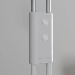 Lucande Lámpara de pie Medira, blanca, 2 luces, ajustable, GU10