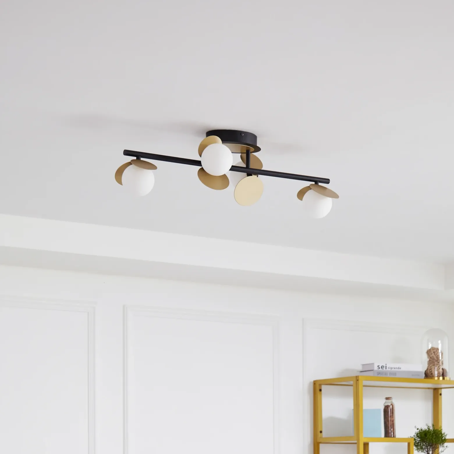 Lucande Lámpara de techo LED Pallo, 4 luces, negro/oro, cristal