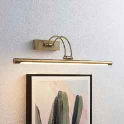 Lucande Lámpara LED para cuadros Dimitrij, curvada, latón, metal