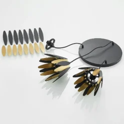 Lucande Lounit colgante, negro-dorado, 3 luces
