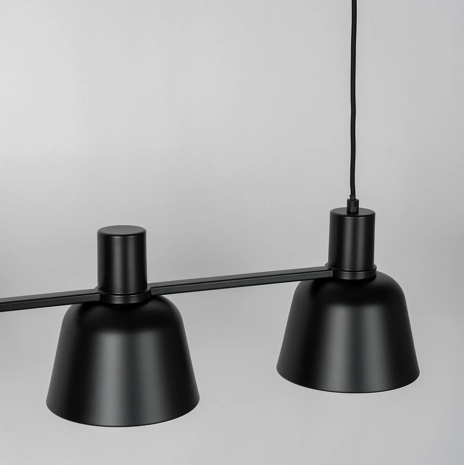 Lucande Servan lámpara colgante, negro, 4 luces