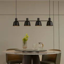 Lucande Servan lámpara colgante, negro, 4 luces
