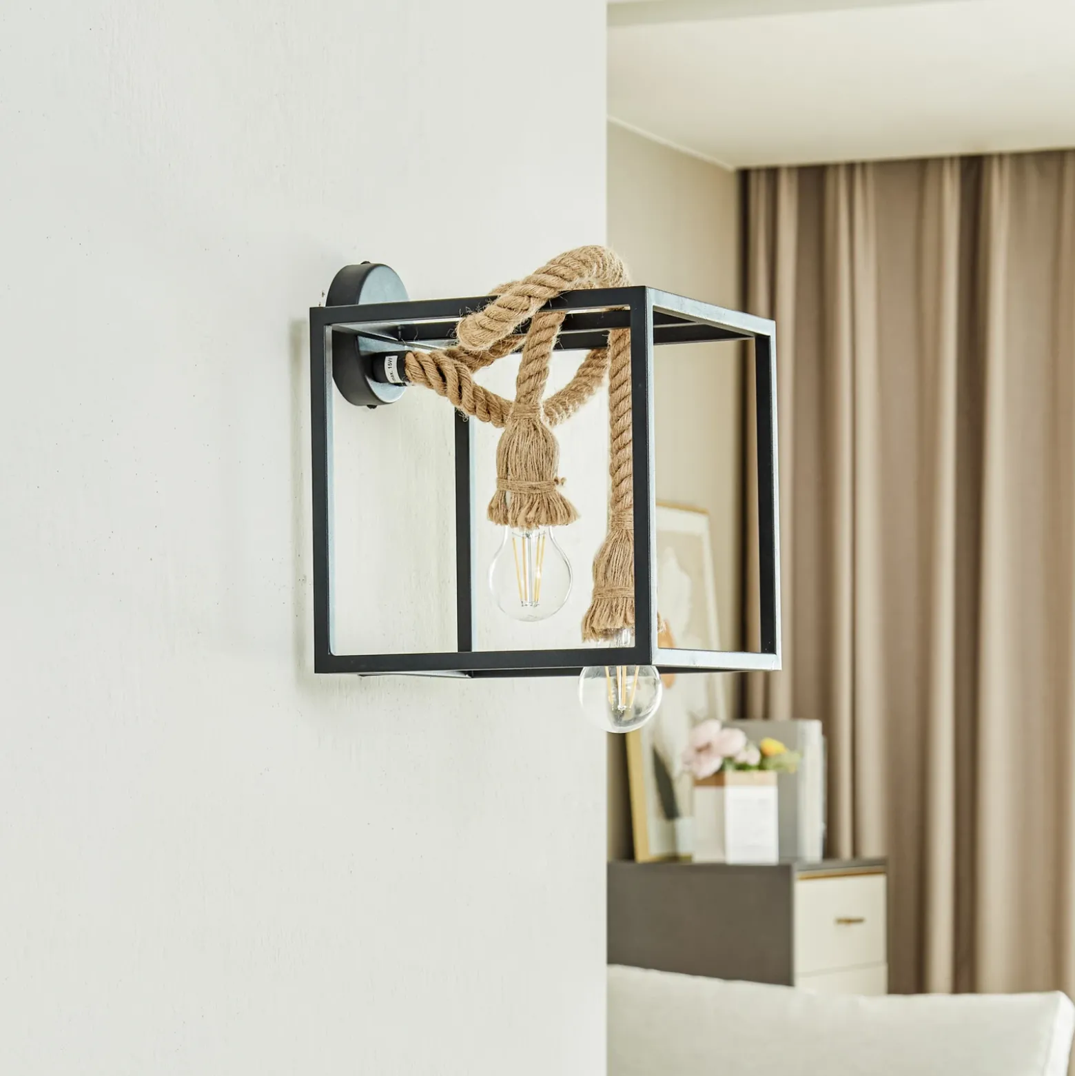 Lucande Vlados aplique de pared de diseño, jaula, 29 cm