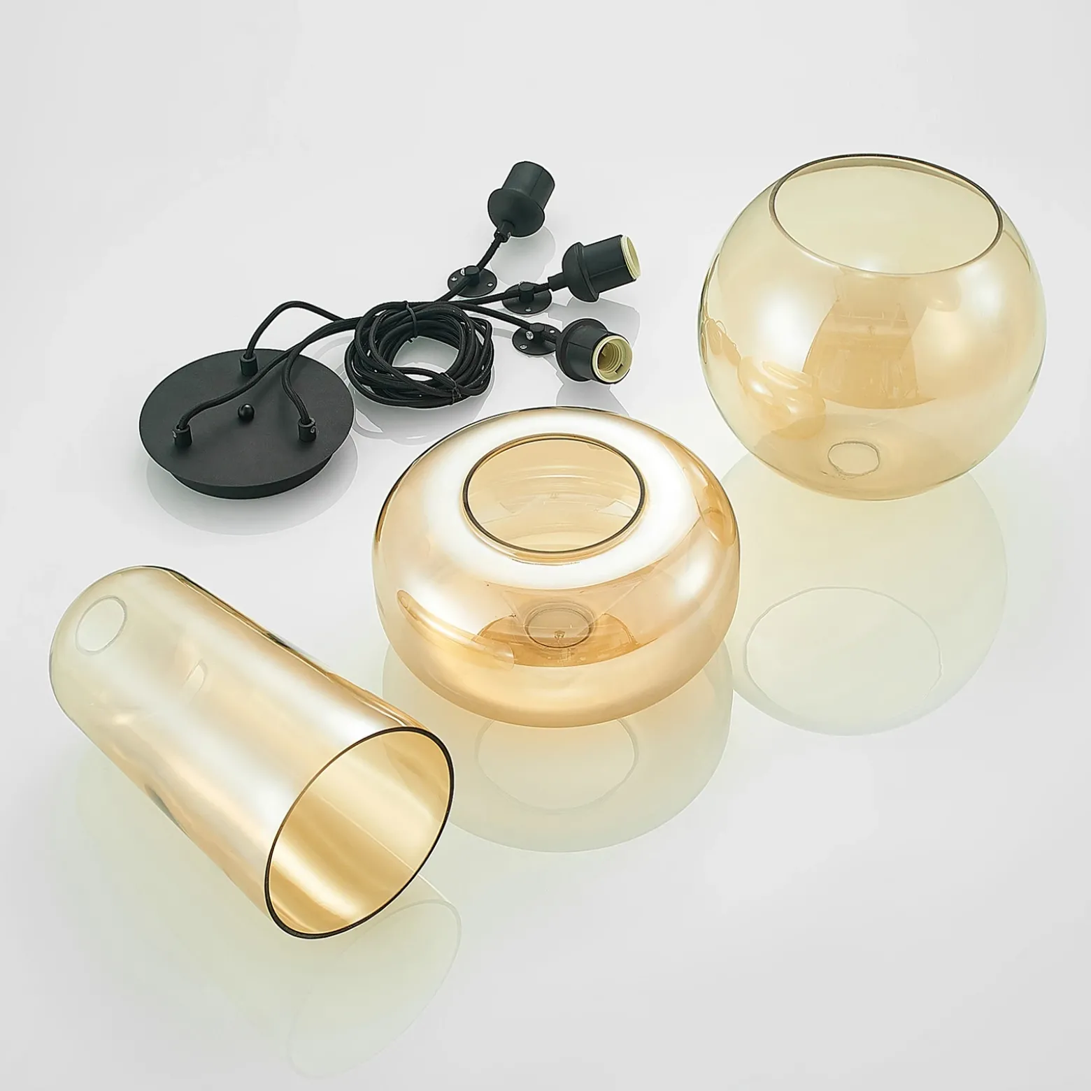 Lucande Zyli lámpara colgante, 3 luces, ámbar