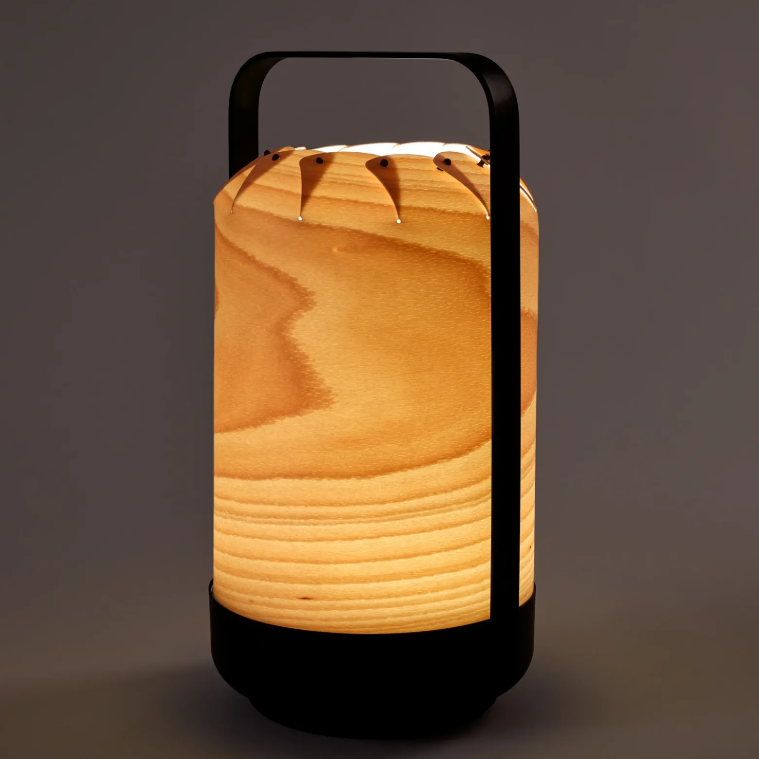 LZF Mini Chou lámpara de mesa LED batería, haya