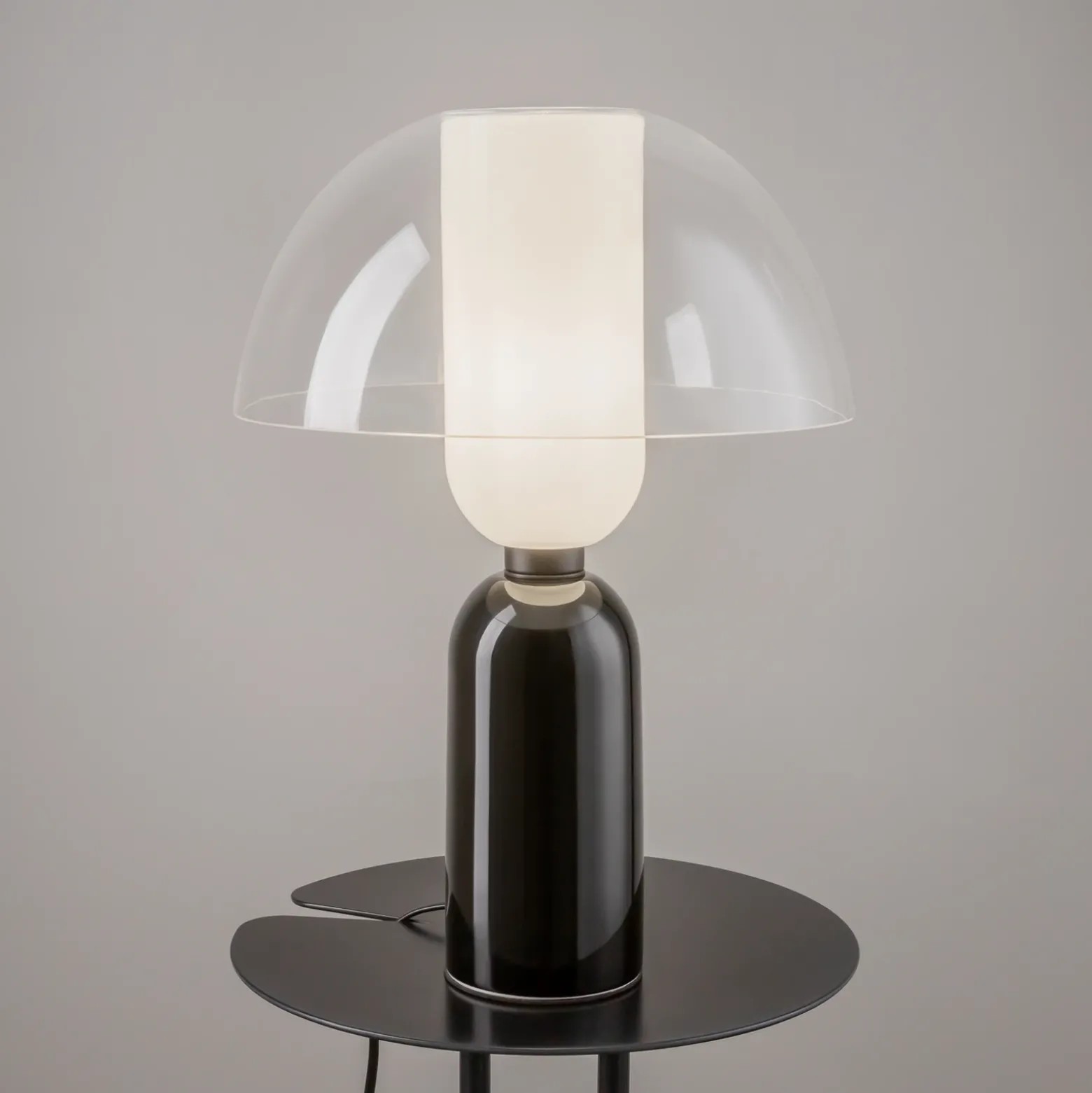 Maytoni Lámpara de mesa Memory, negra, altura 42 cm, cerámica