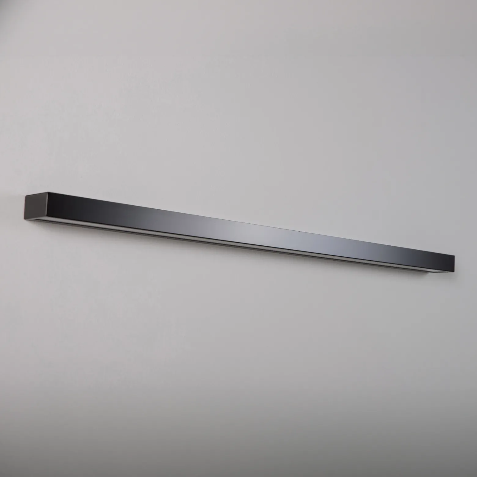 Mera aplique de pared LED, ancho 120cm, negro, 3000K