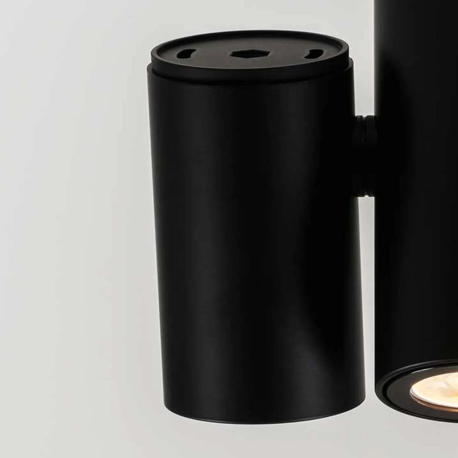 Milan Kronn foco de techo 3 luces negro