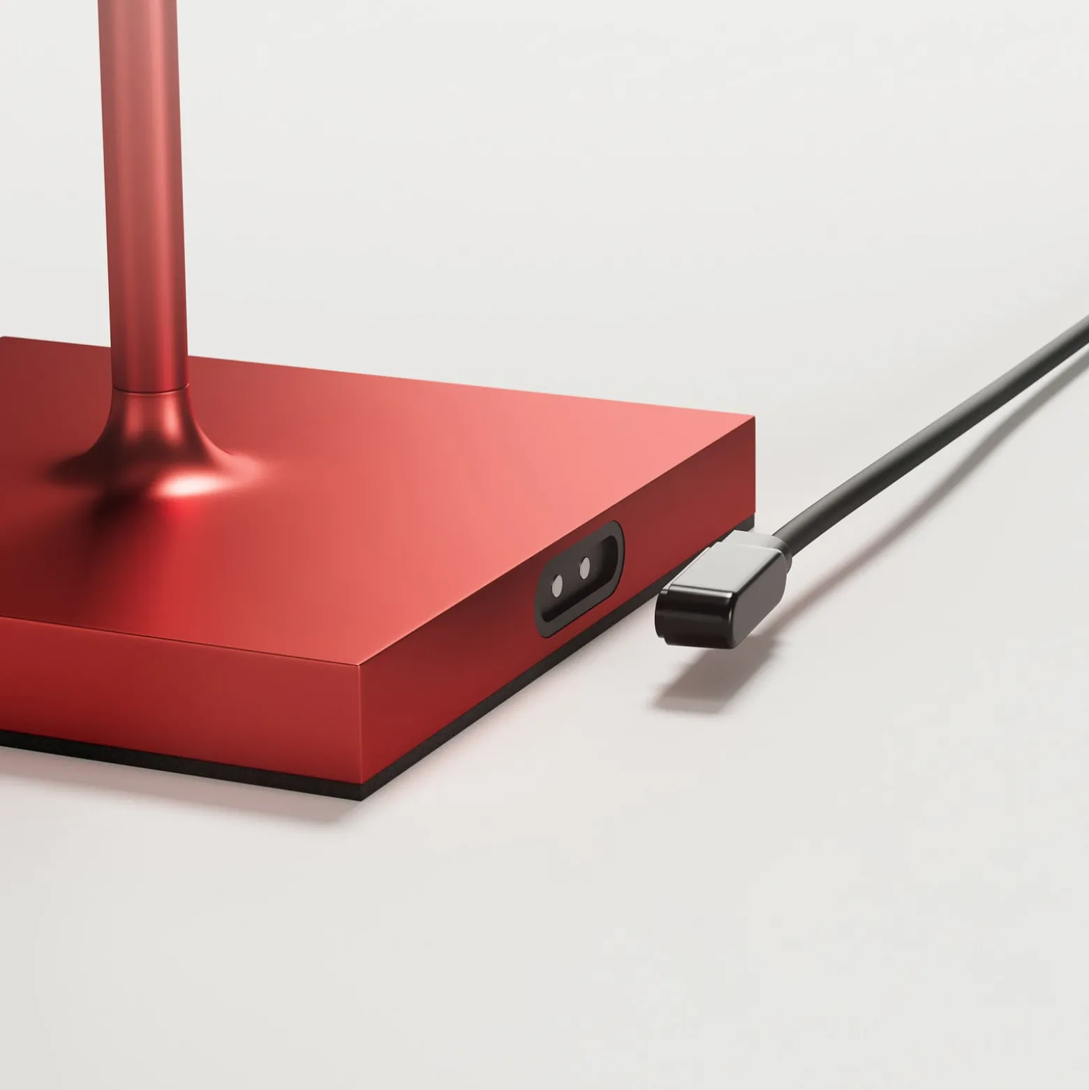 Mini lámpara LED recargable de sobremesa Nuindie, Easy Connect, roja,