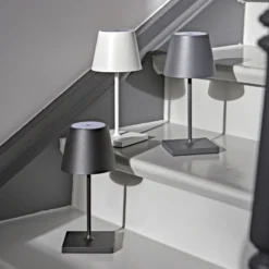 Nuindie mini LED lámpara de mesa recargable, USB, grafito, IP54, atenuable