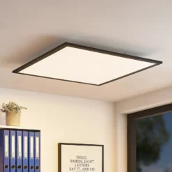 Panel LED Lindby Nelios, 62 x 62 cm, 4.000 K, negro, metal
