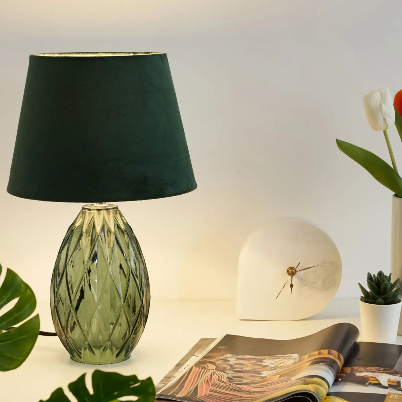 Pauleen cristal Velvet lámpara de mesa, pie vidrio