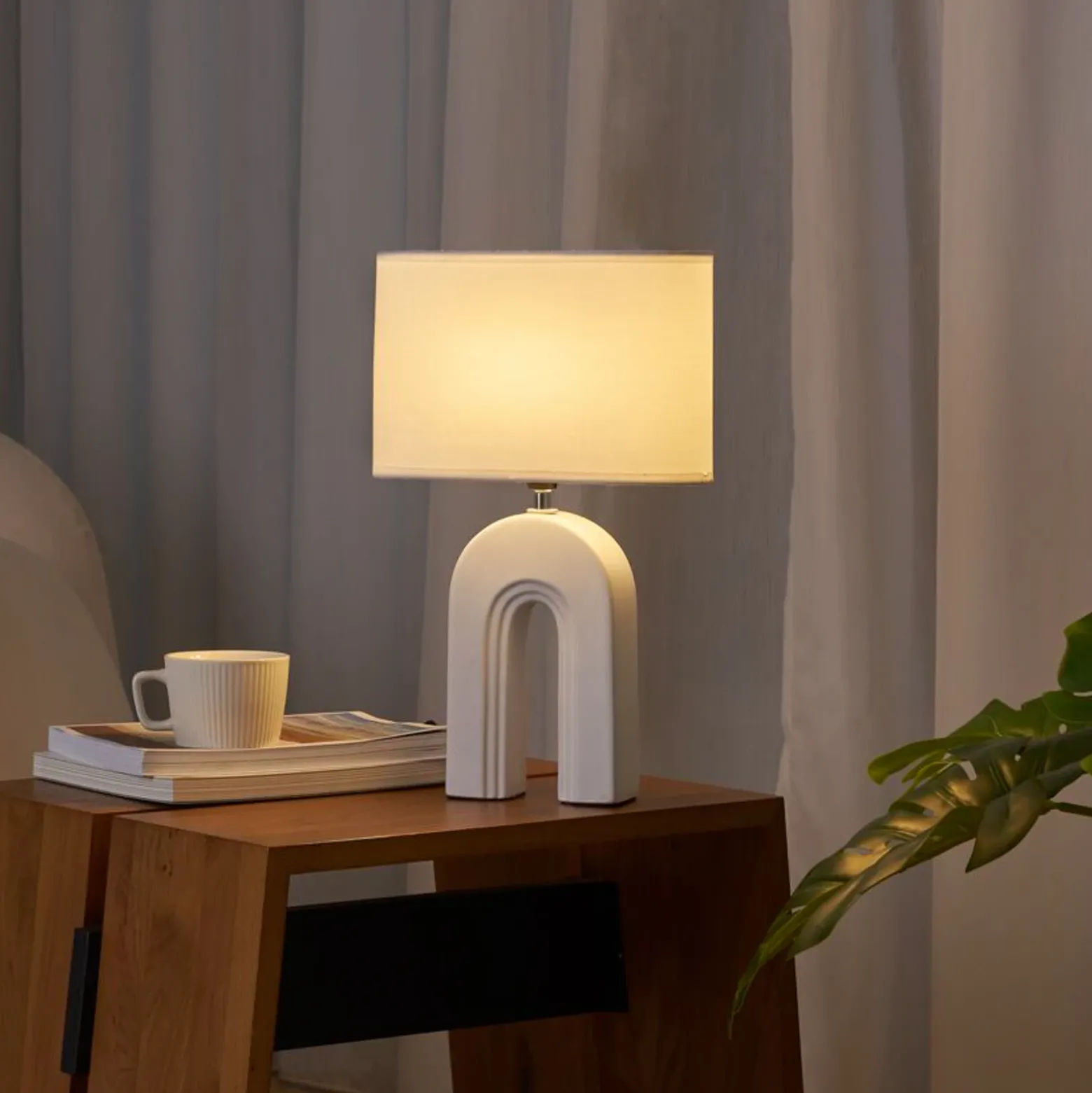 Pauleen Glow of Purity lámpara mesa, blanco/beige