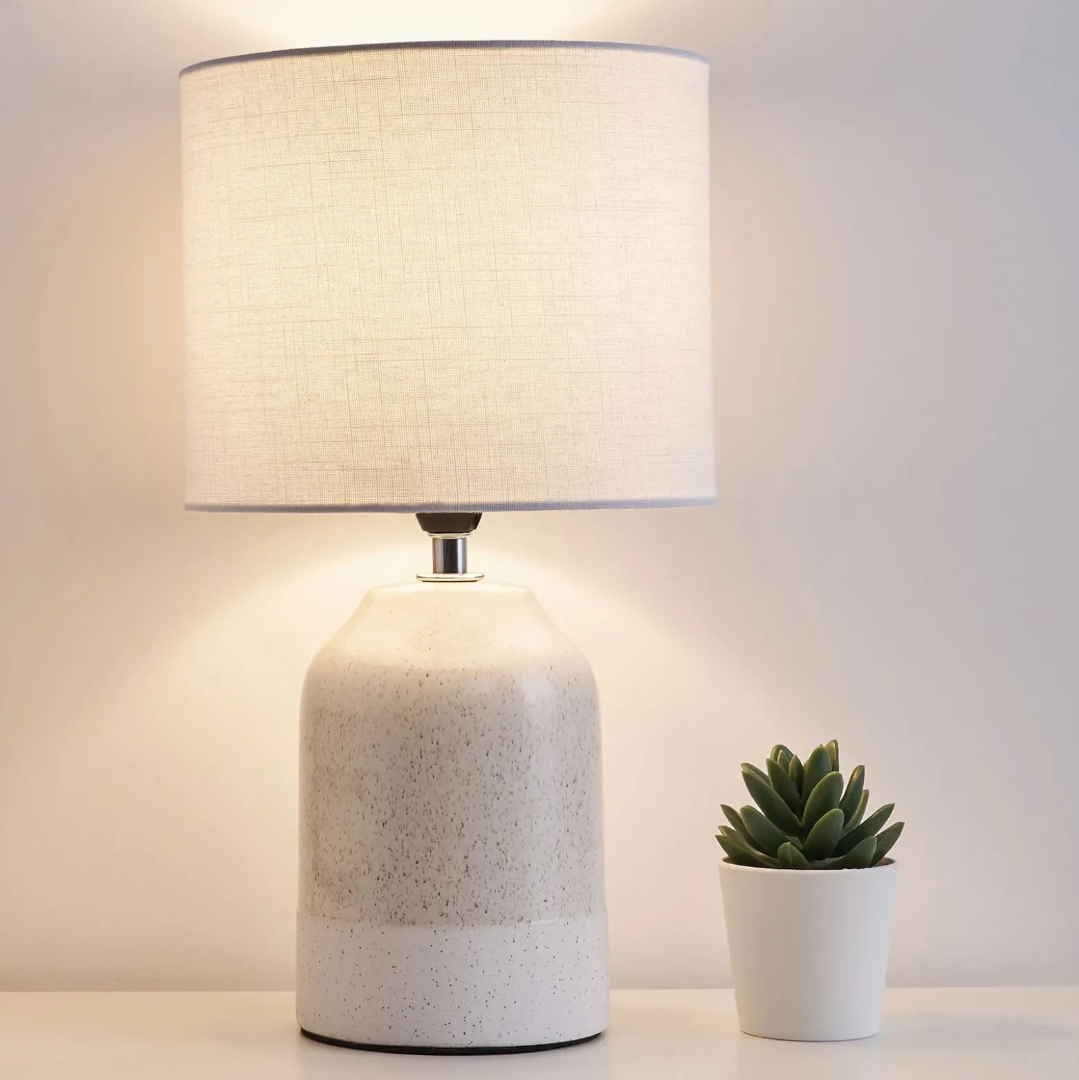 Pauleen Sandy Glow lámpara de mesa, blanco/beige
