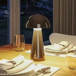 Paulmann lámpara de mesa LED recargable Onzo, negra, plástico, IP44