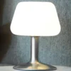Paul Neuhaus Lámpara de mesa Till, color acero, cristal, atenuable