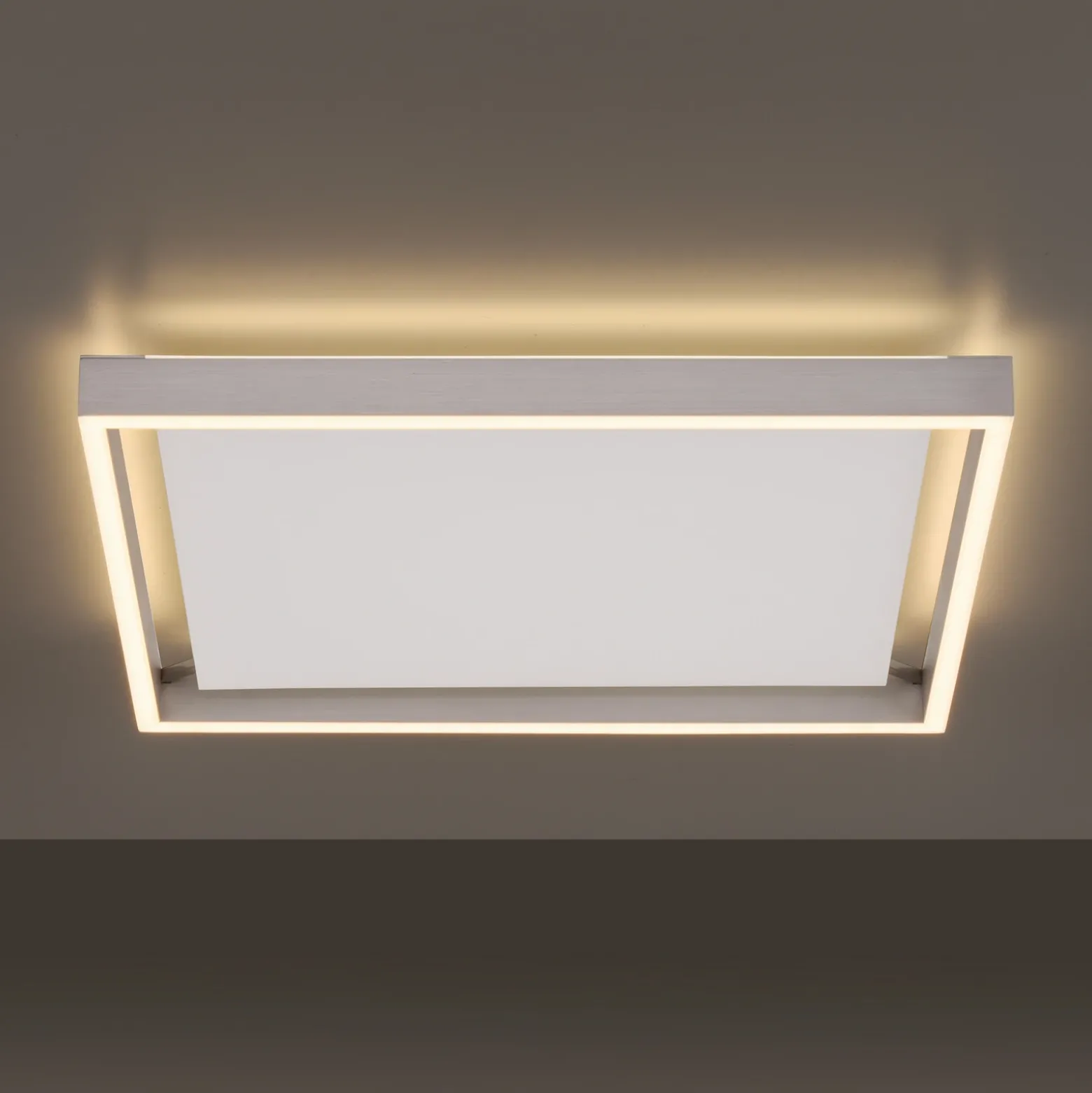 Paul Neuhaus Q-KAAN plafón LED, 45x45cm