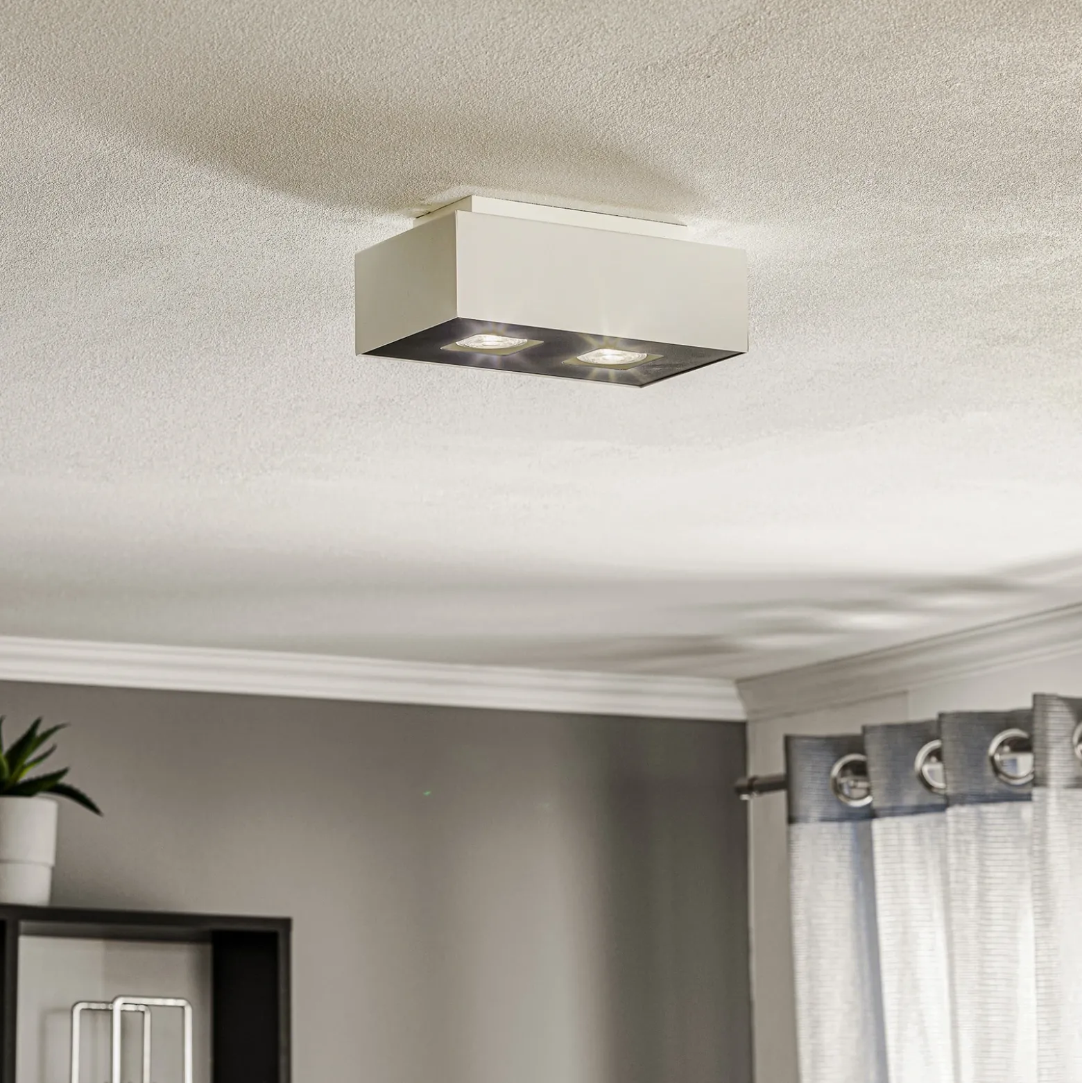 Plafón Kasi de acero en blanco, 2 luces
