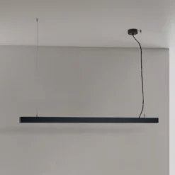 Plafón LED Bounce, negro, longitud 113 cm, CCT, aluminio