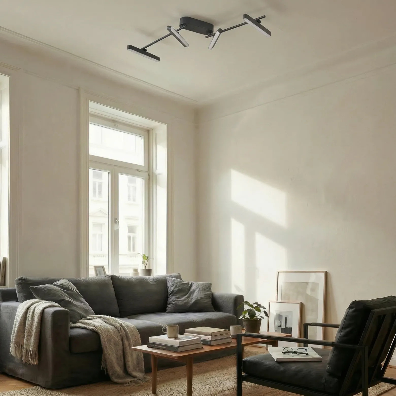 Plafón LED Lindby Eldrin, 4 luces, negro, tira de luz