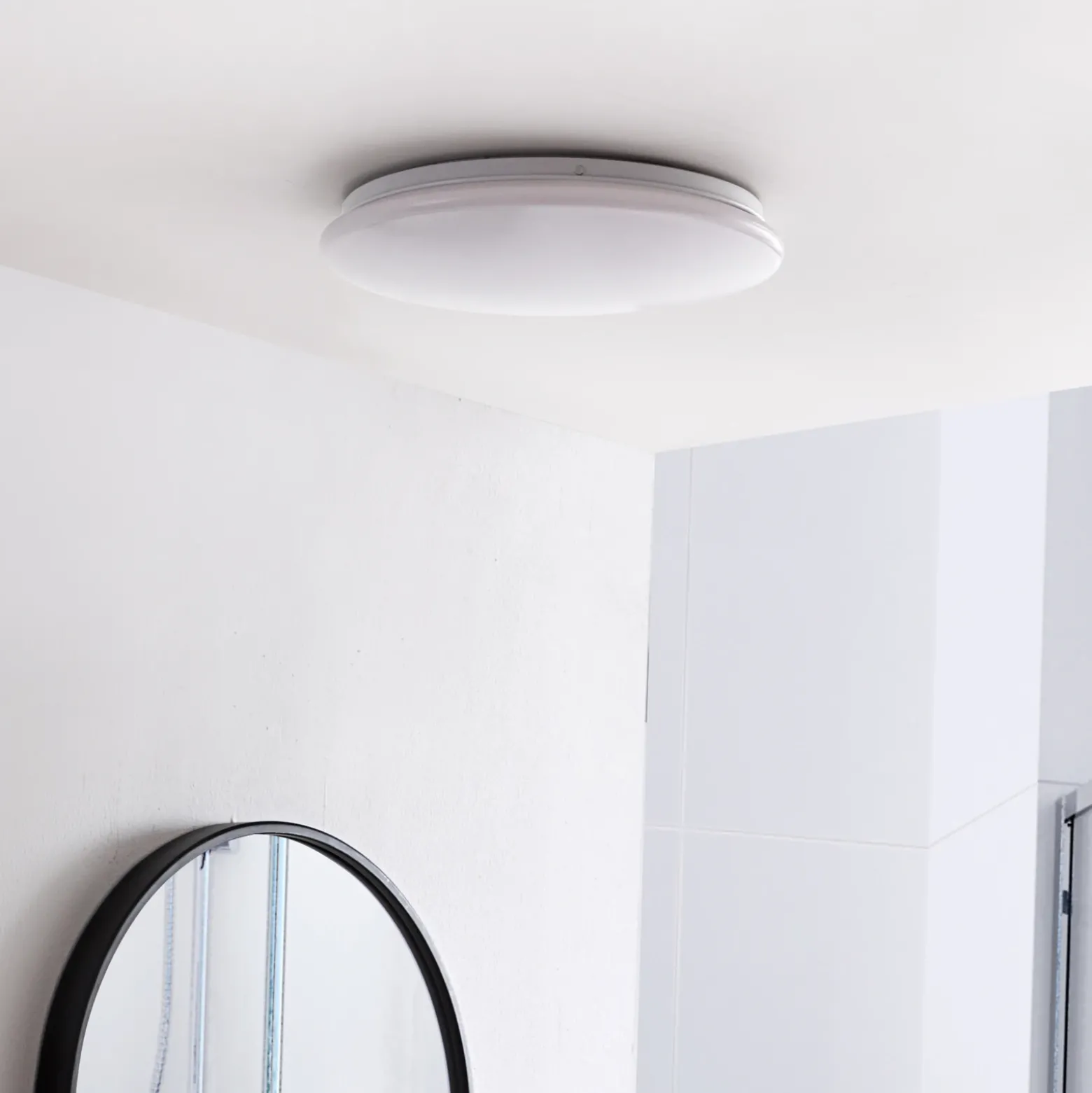 Plafón LED Lindby Eovi, Ø 33 cm, blanco, 3.000 K, redondo