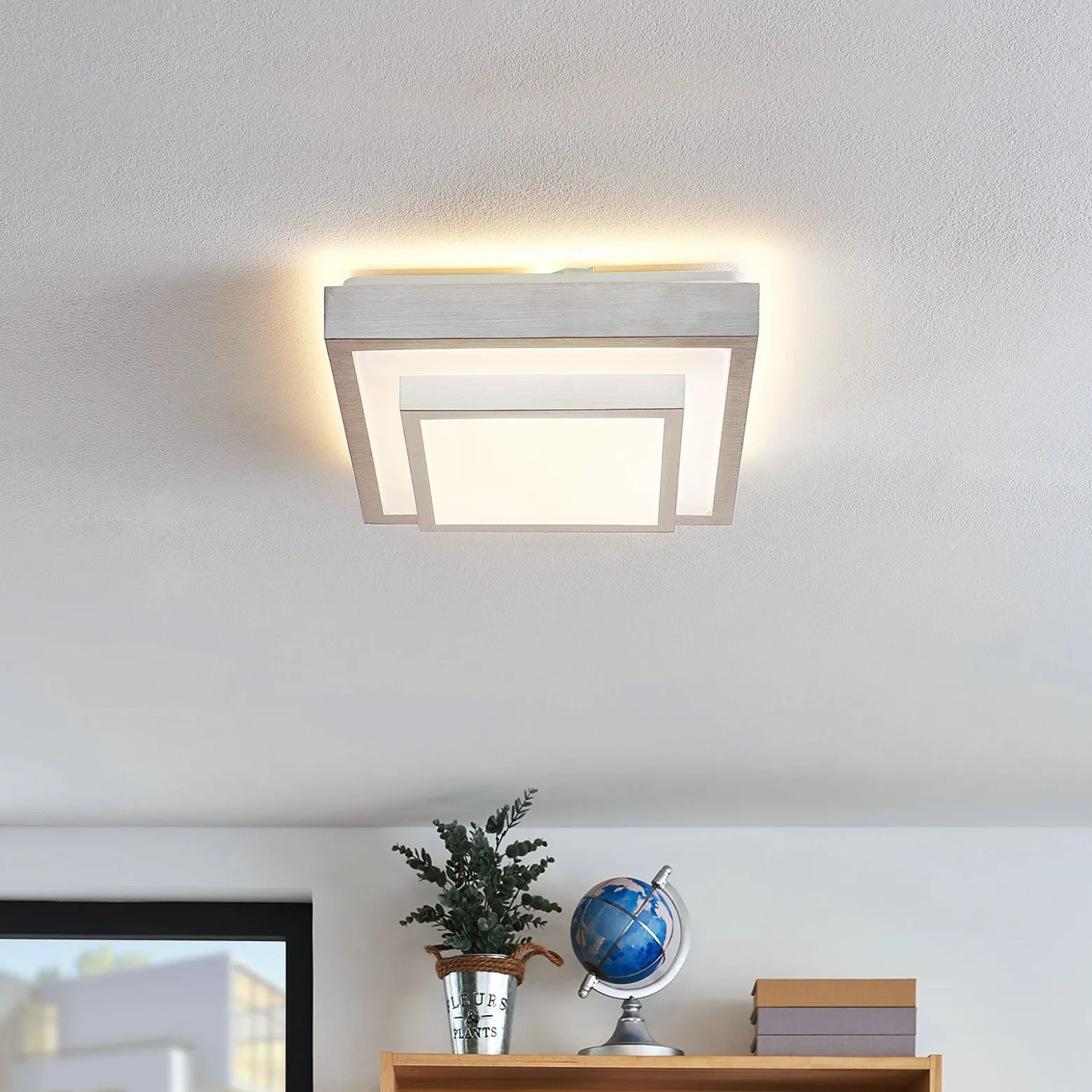 Plafón LED Lindby Mirco, 32 cm, angular, aluminio