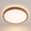 Plafón LED Lindby Mynte, Ø42 cm, aspecto de madera, plástico