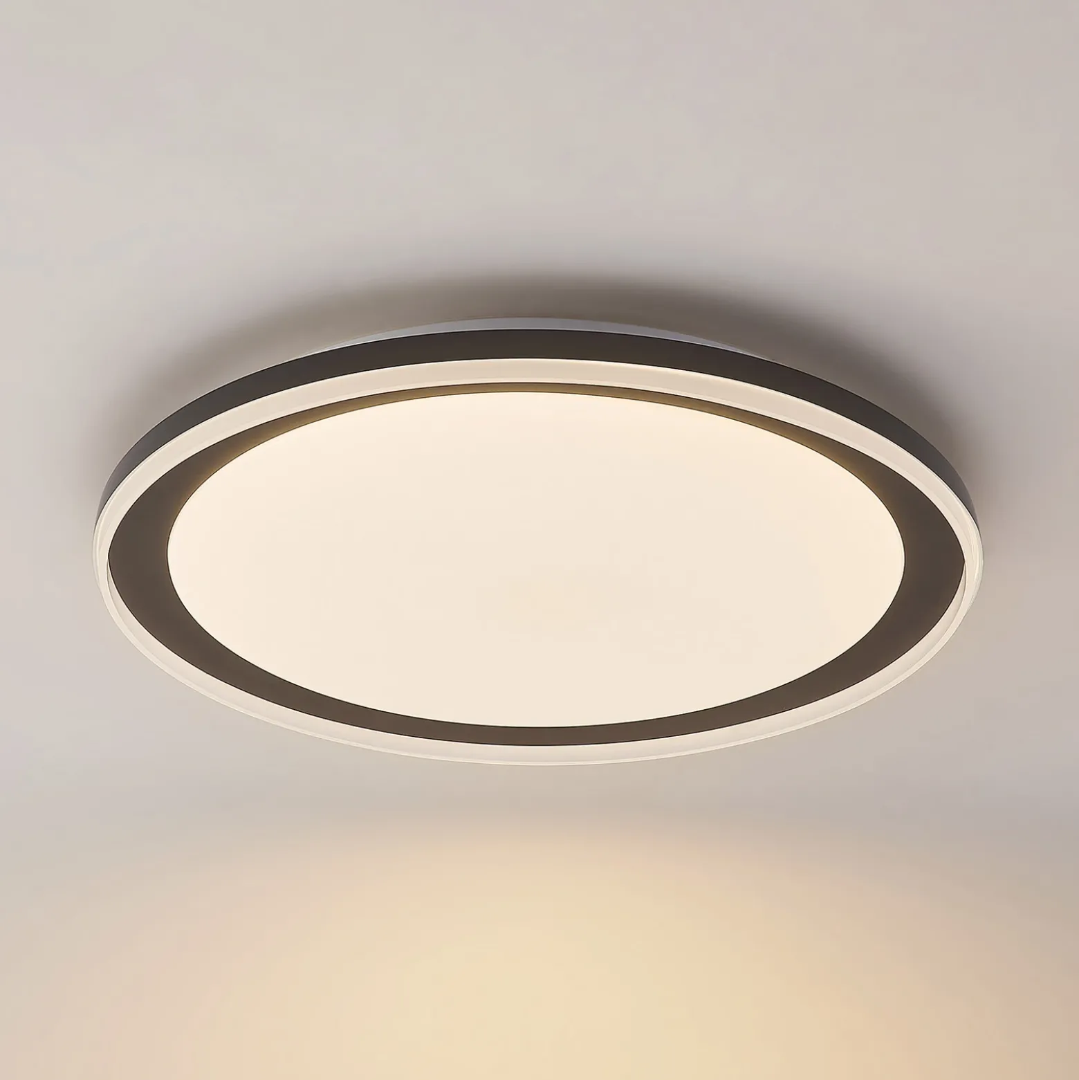 Plafón LED Lindby Verdan, negro, metal, atenuable, CCT