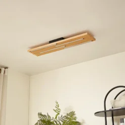 Plafón LED Madero de Lindby, madera de pino, 90 cm x 20 cm