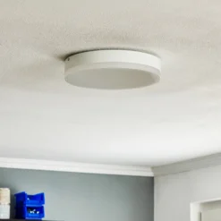 Plafón LED Naxo, 3.000 K, IP44