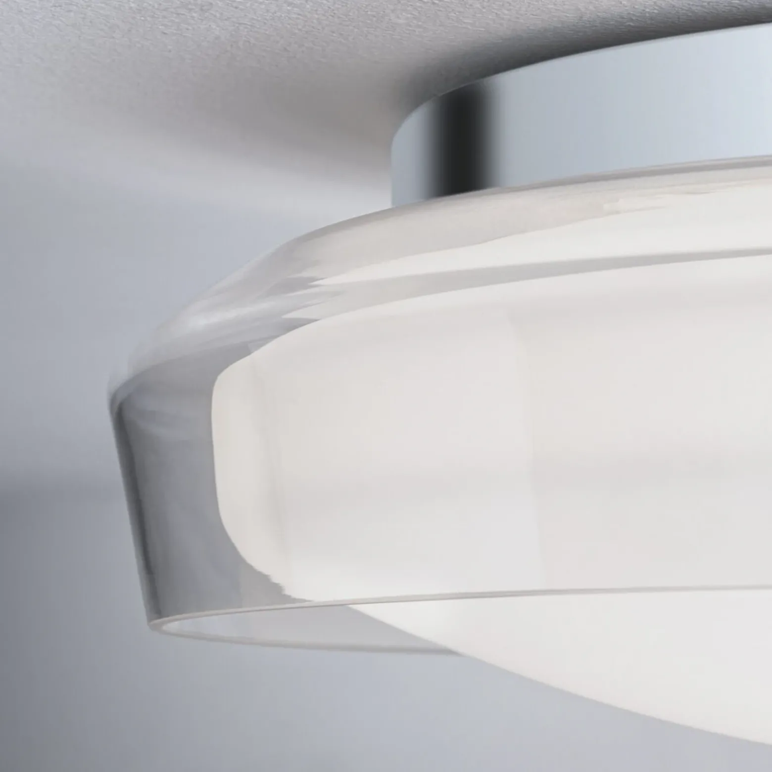 Plafón LED Paulmann Luena, IP44, cromado, Ø 25 cm