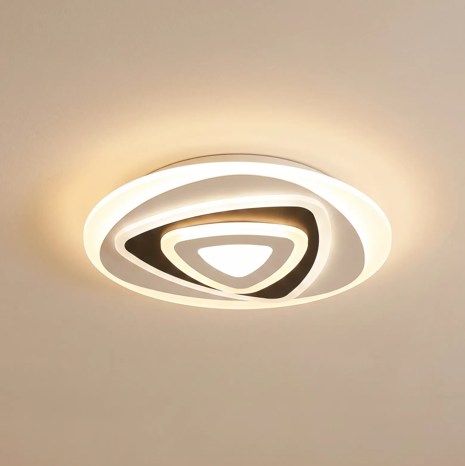 Plafón LED Rebeka de Lindby, Ø 50 cm, CCT, control remoto