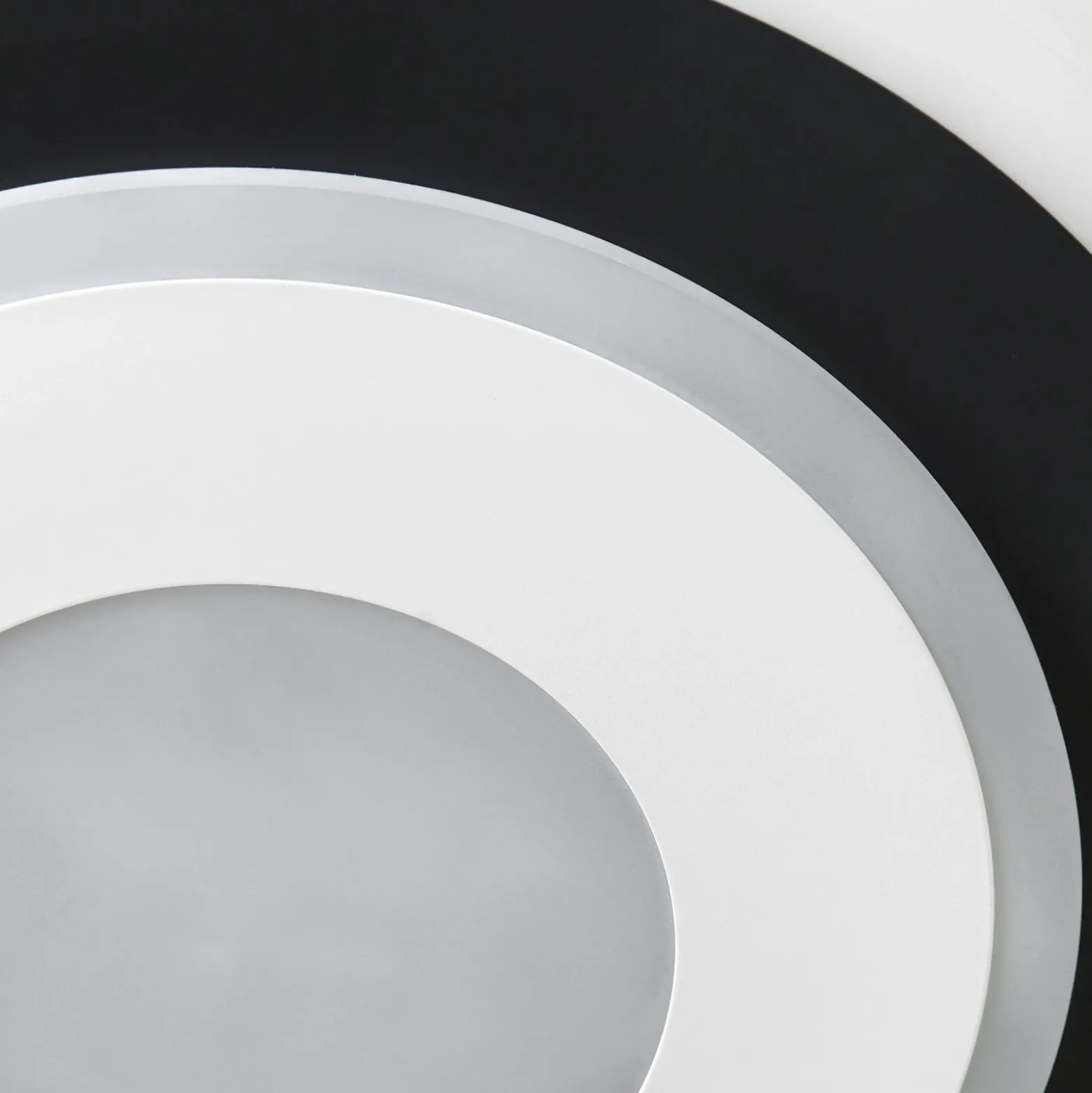 Plafón LED Rebeka de Lindby, redondo, Ø 70 cm, CCT, atenuable