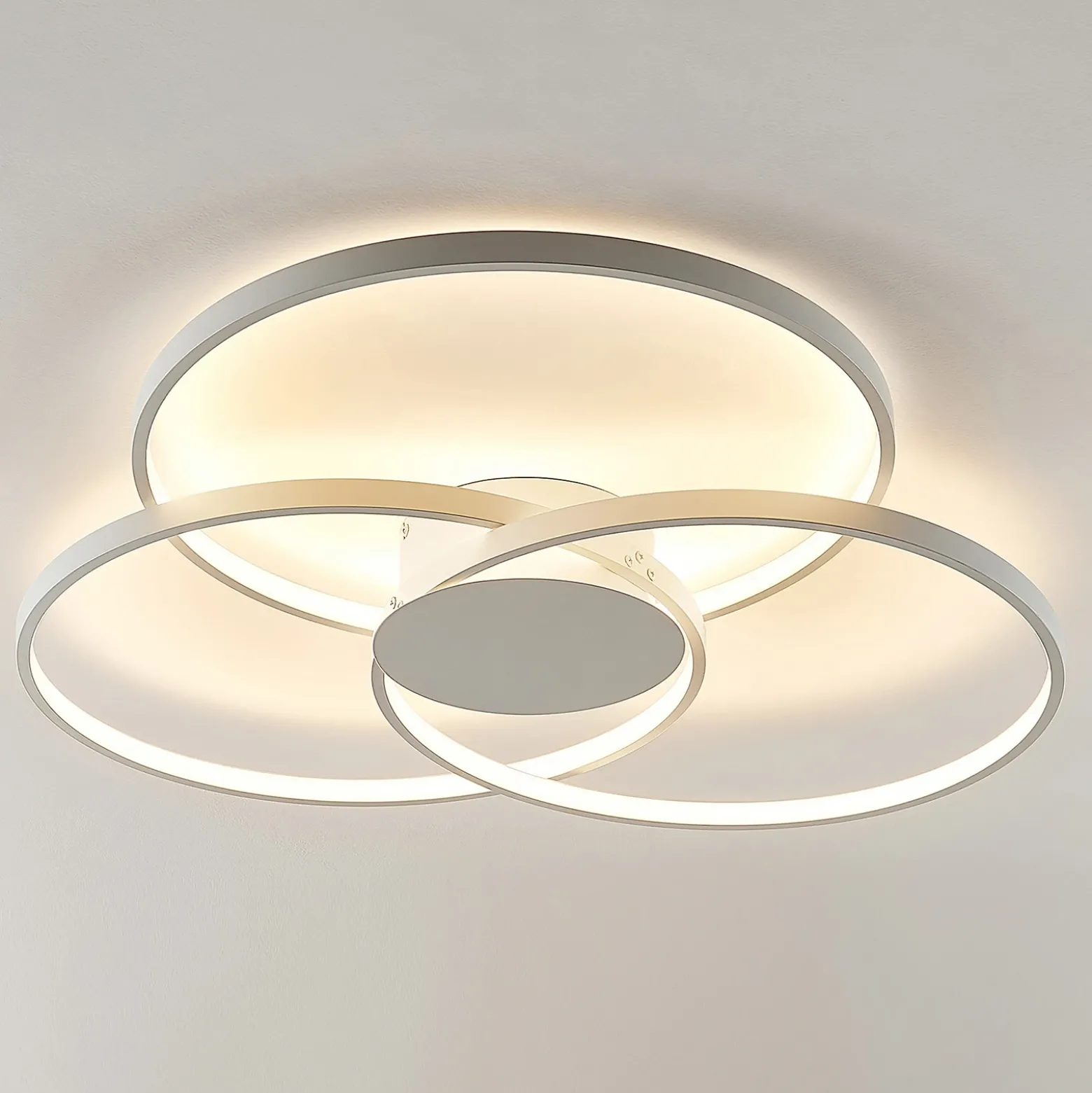 Plafón LED Riley de Lindby, blanco, metal, 80 cm, atenuable