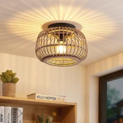 Plafón Lindby Bominio, Ø 33 cm, ratán, madera, E27