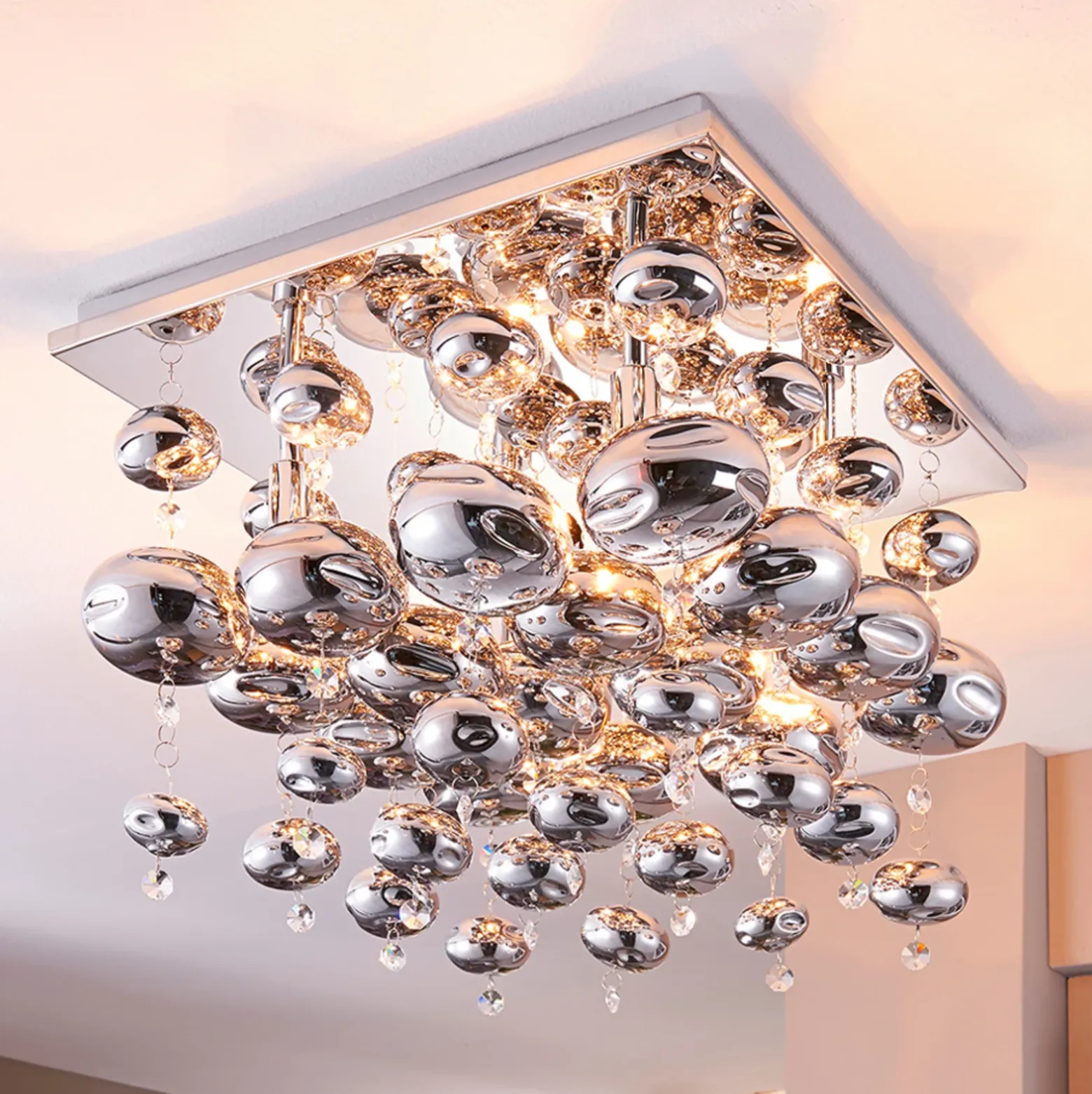 Plafón Lindby Esfera, gris humo, cristal, 4 luces, 35cm